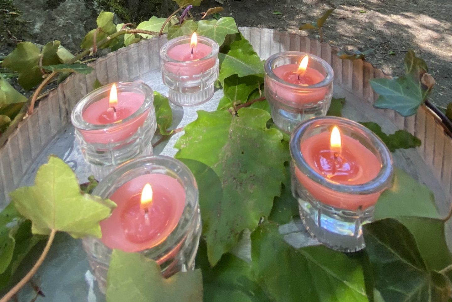 Kerzen beim Andachtsplatz